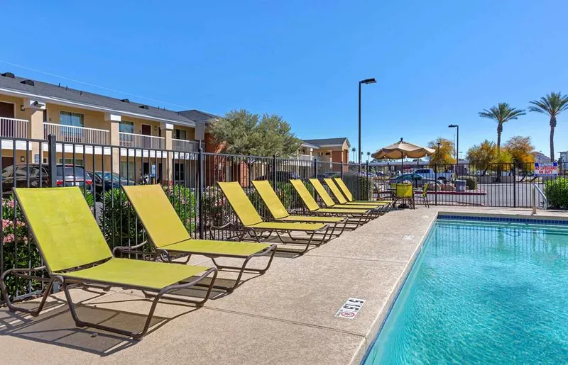 pet friendly hotels Extended Stay America - Phoenix - Airport - E. Oak St.