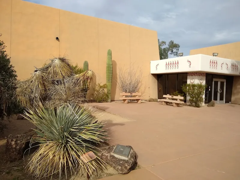 Historical sites S'edav Va'aki Museum (formerly Pueblo Grande Museum)