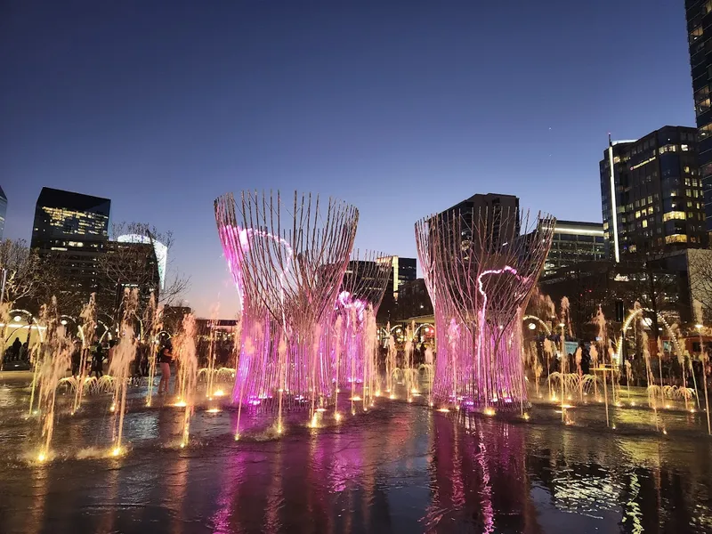 things to do at night Klyde Warren Park