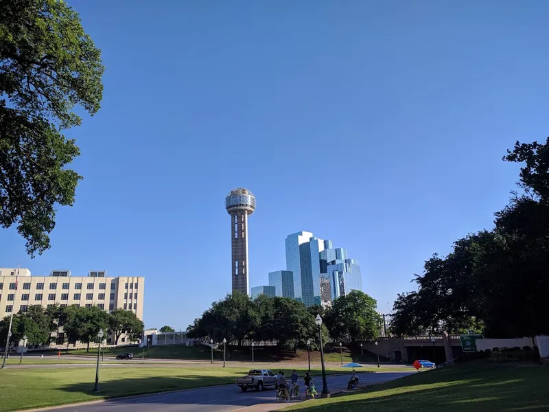 Historical sites Pioneer Plaza