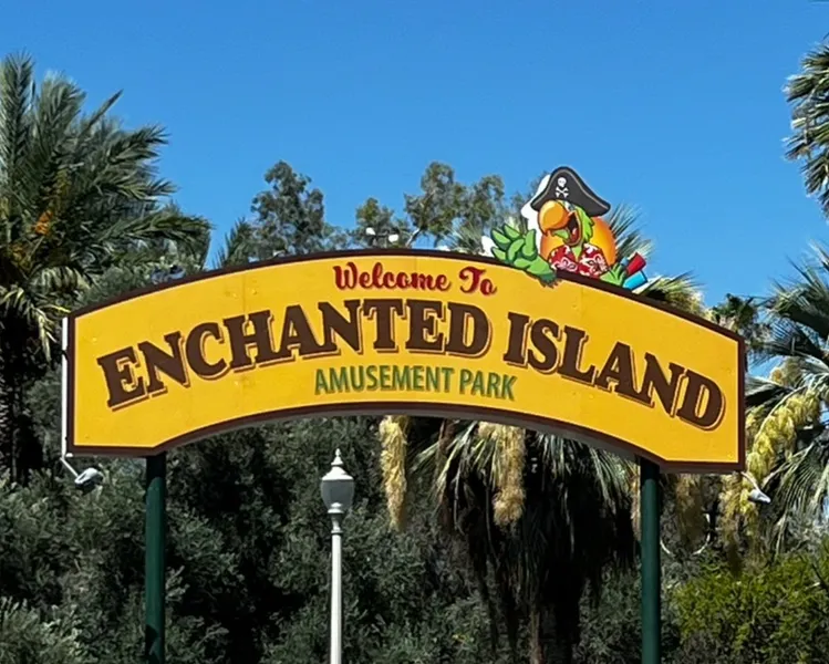 Kid-Friendly day trips Enchanted Island Amusement Park