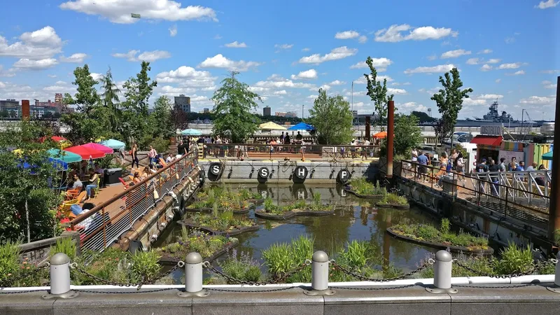 Kid-Friendly day trips Spruce Street Harbor Park