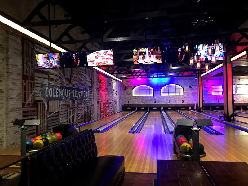 Bowling Bowl & Barrel