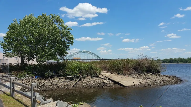 picnic spots Lardner's Point Park