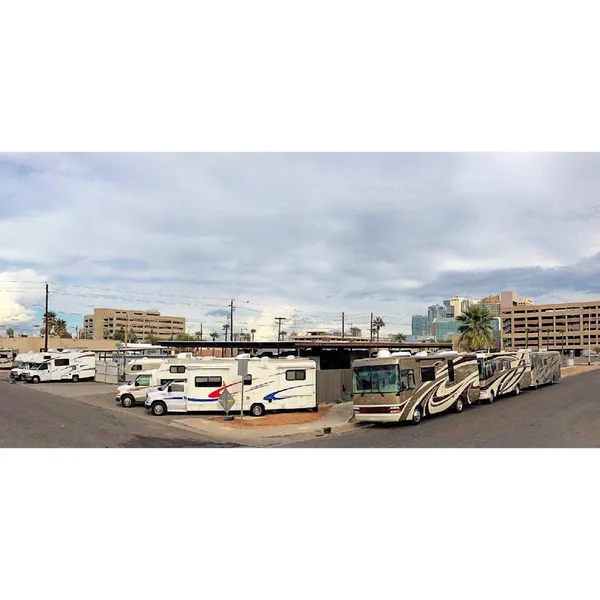 RV rentals Elite RV Rentals - (*Use GRAND Location Main Office)