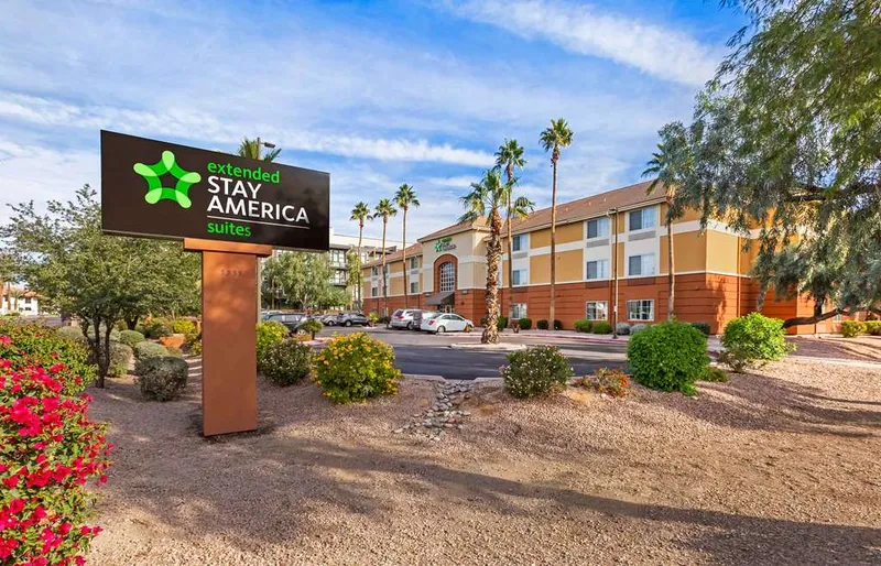 hotel with laundry facilities Extended Stay America - Phoenix - Biltmore