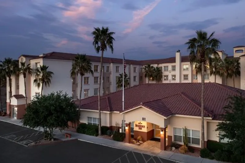 hotel with laundry facilities Residence Inn Phoenix Airport