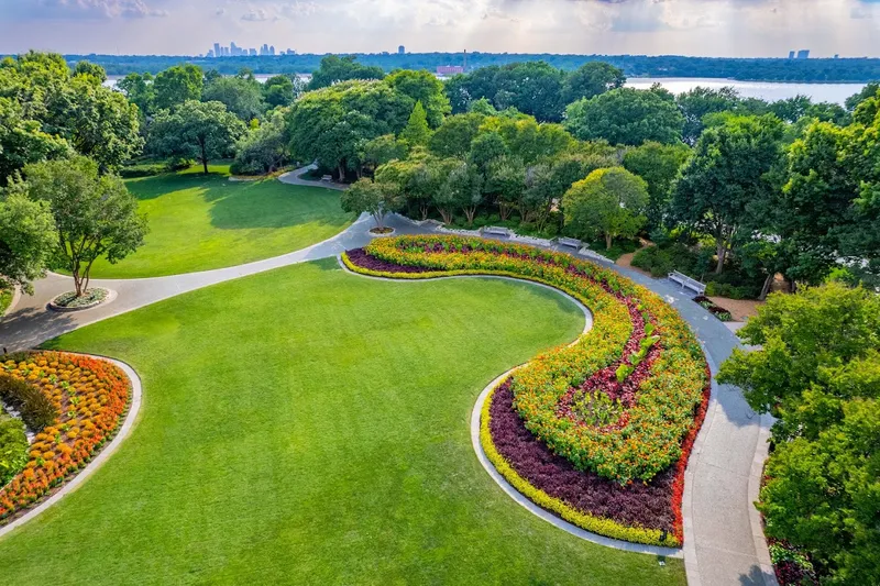 outdoor activities The Dallas Arboretum and Botanical Garden