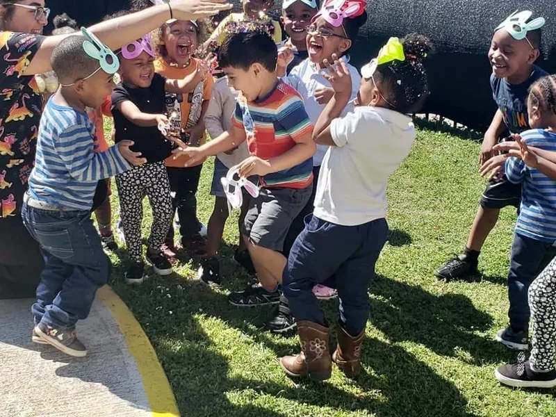 daycares Books And Bibs Child Care And Learning Academy