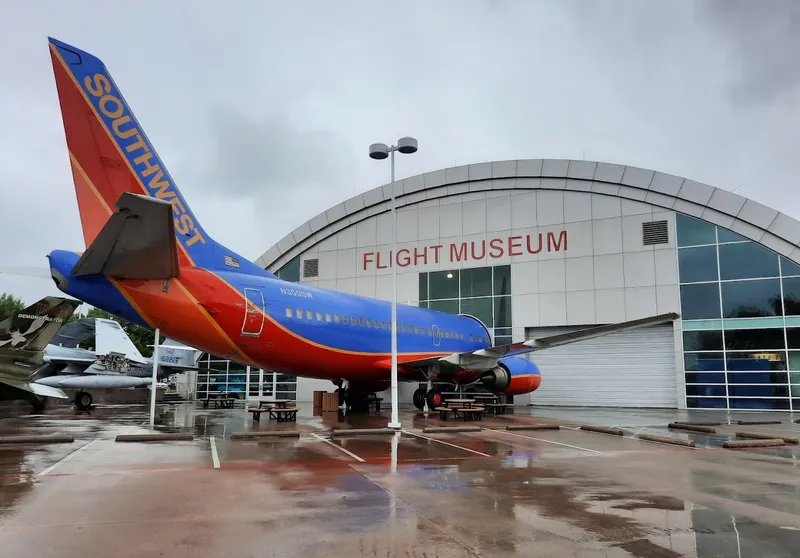 indoor activities Frontiers of Flight Museum