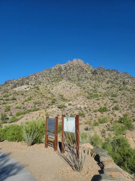 Kid-friendly bike trails Piestewa Peak Park