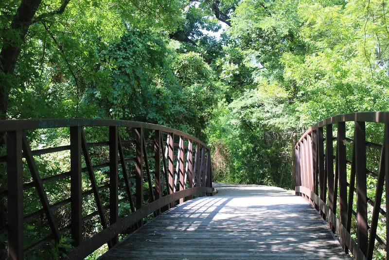 Kid-friendly bike trails White Rock Creek Trail