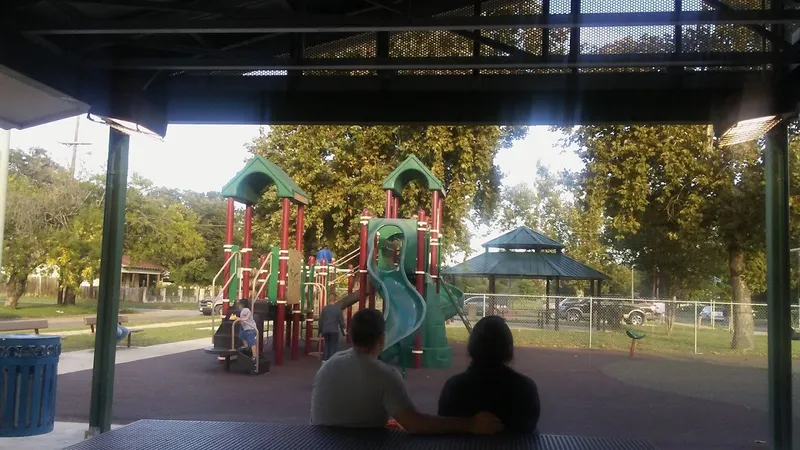 playgrounds Collins Garden Park