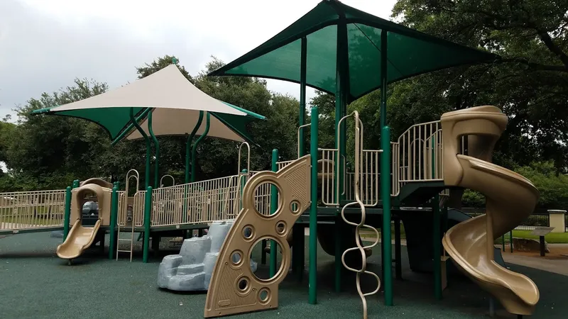 playgrounds Coffee Park