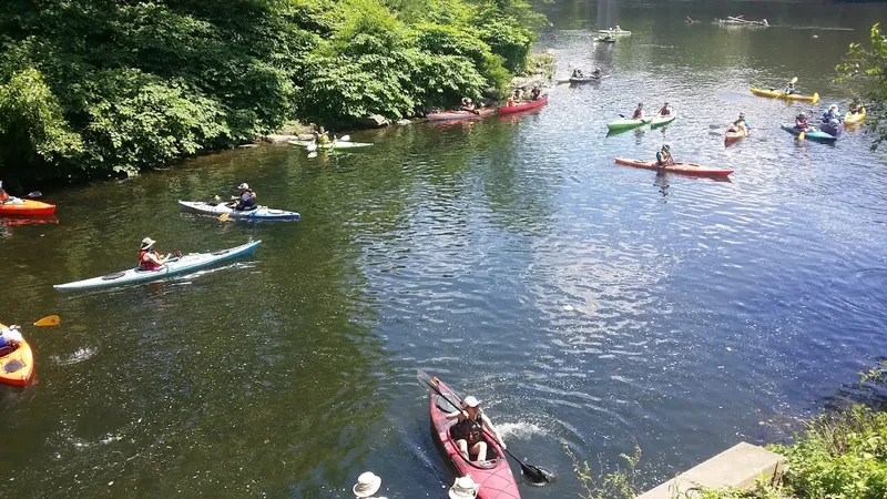 places to go kayaking Philadelphia Canoe Club