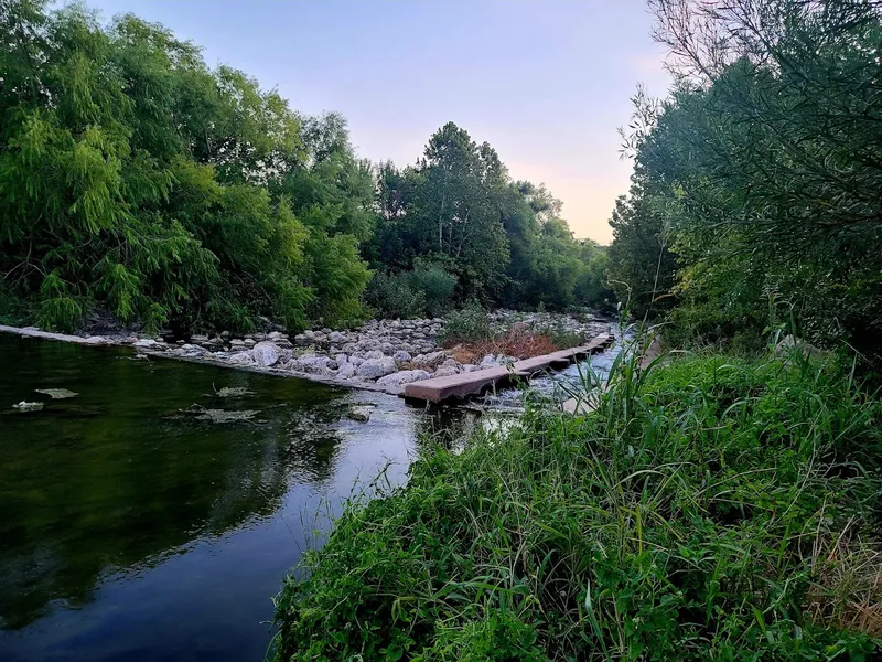 places to go kayaking Confluence Park