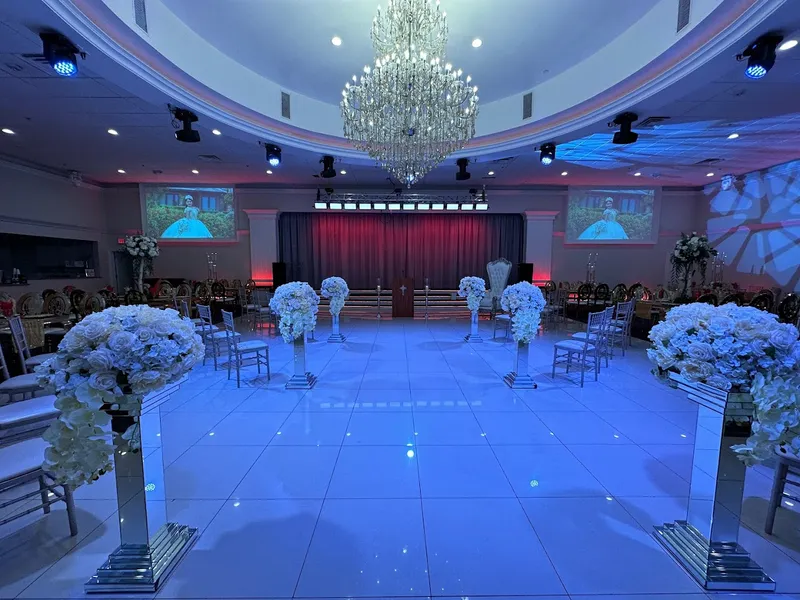 banquet halls Salon de fiestas: Palacio Real Reception Hall