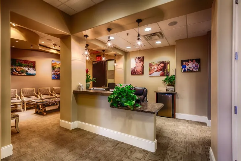 dental clinics Life Smiles Dental Care in Paradise Valley Village