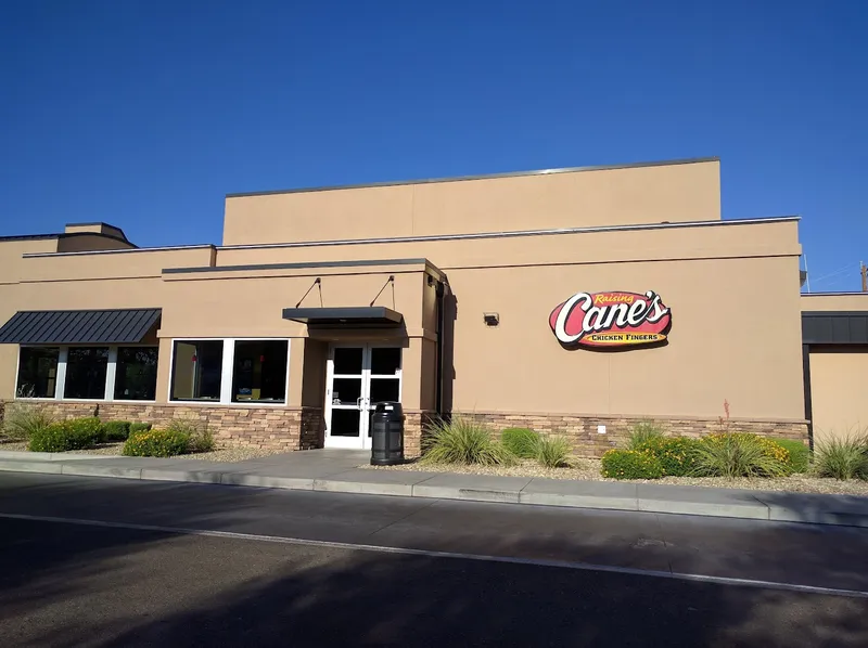 Fast Food restaurants Raising Cane's Chicken Fingers in Camelback East Village