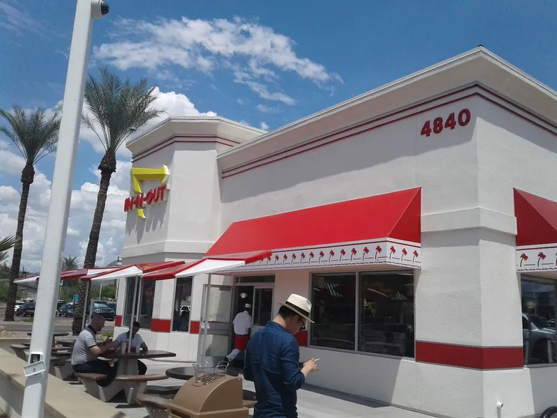 Fast Food restaurants In-N-Out Burger