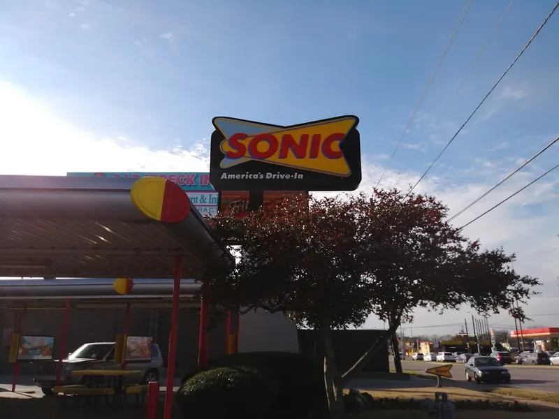 Fast Food restaurants Sonic Drive-In