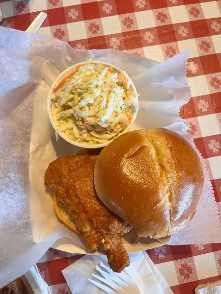 chicken sandwiches Gus's World Famous Fried Chicken