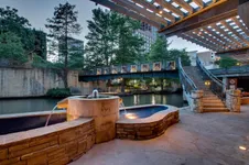 Top 15 pet friendly hotels in Downtown San Antonio San Antonio