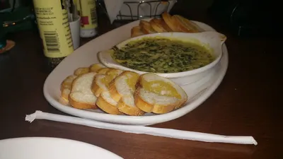 Best of 10 garlic bread in Bustleton Philadelphia