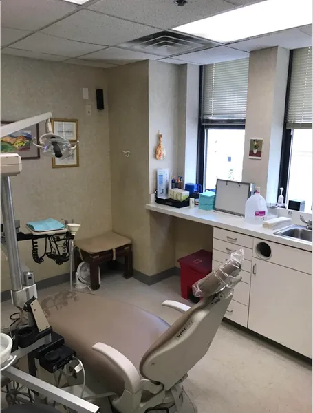 dental clinics Advanced Dentistry of Center City