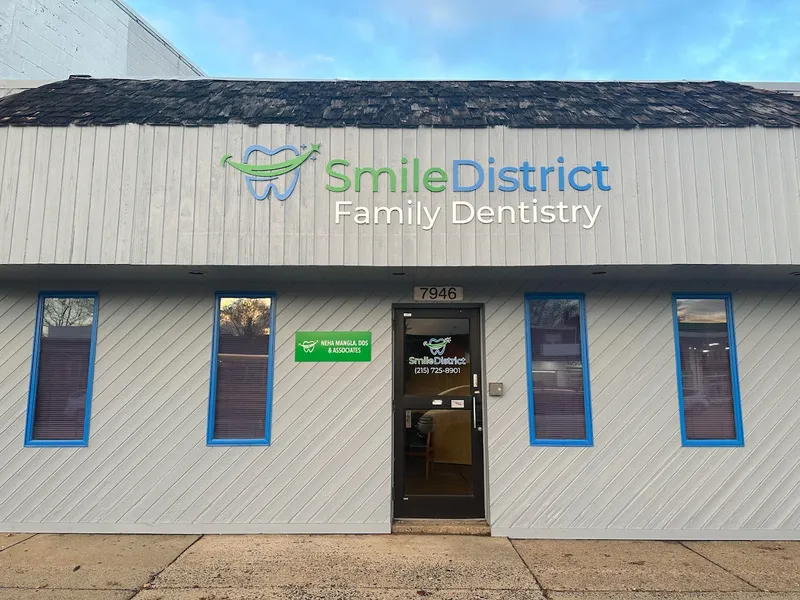 dental clinics Smile District Dentistry