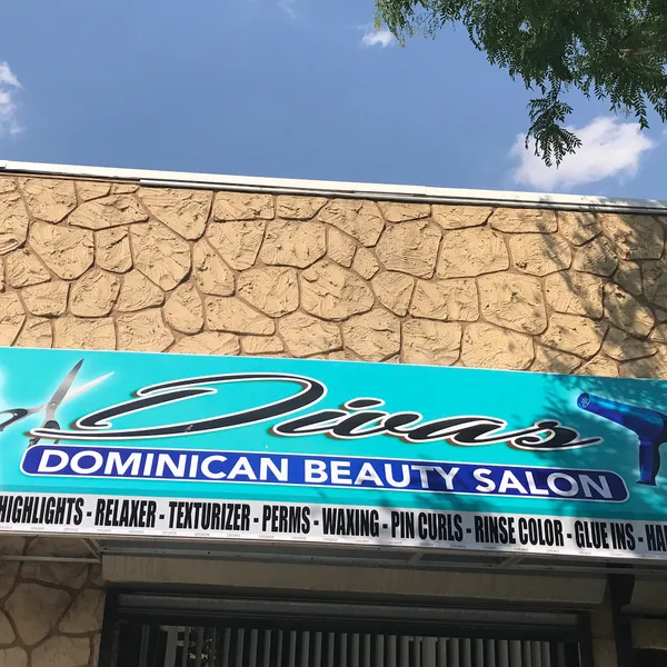 hair salons Divas Dominican Beauty Salon in Overbrook Park