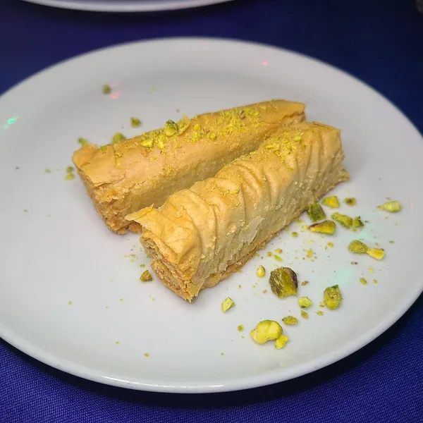 baklava Sevan G & G Cafe