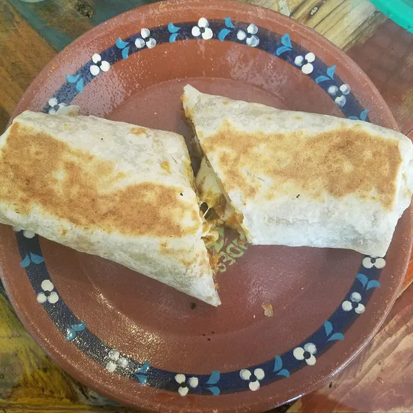 chicken quesadilla La Santisima