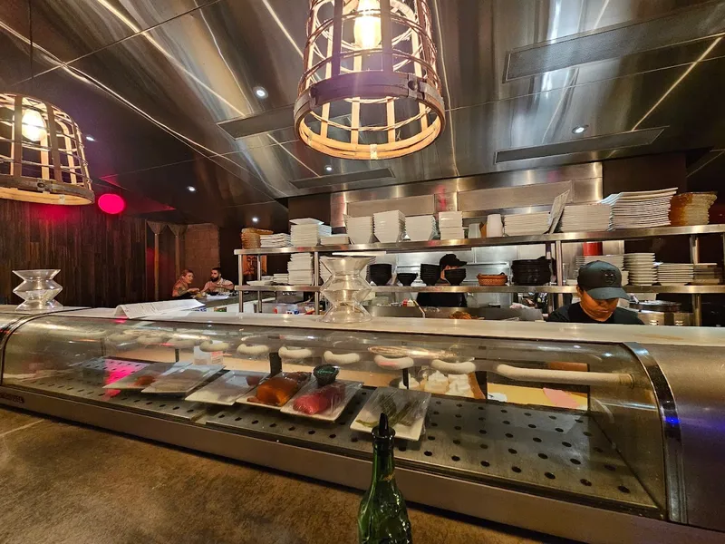 late night restaurants MOIRA Sushi Bar & Kitchen