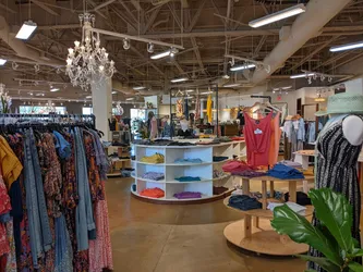 Best of 14 dress stores in Desert Ridge Phoenix