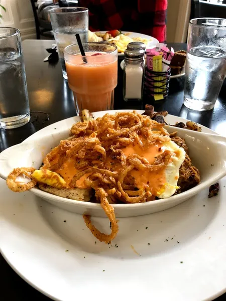 Mac and Cheese Bread Winners Cafe & Bakery