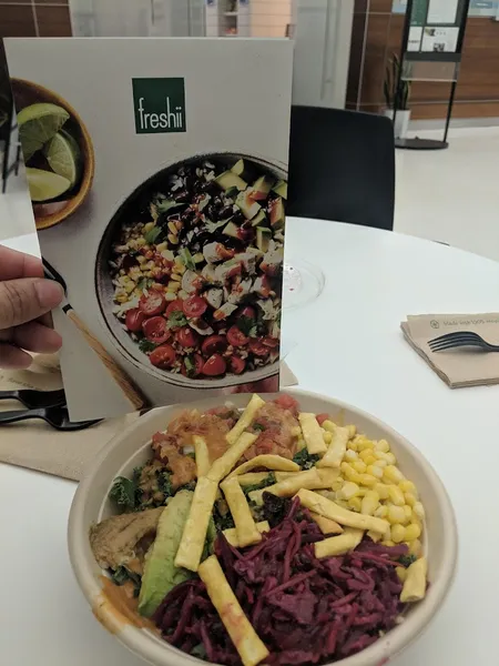 salads Freshii