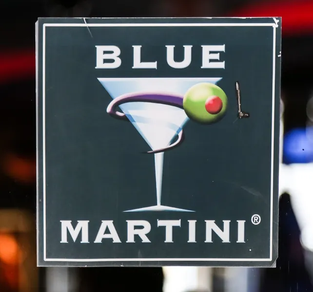 happy hours Blue Martini