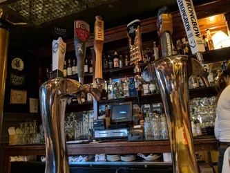 Top 13 happy hours in Rittenhouse Square Philadelphia