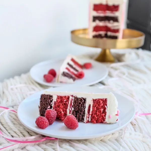 red velvet cake Nutmeg Cake Design