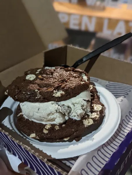 almond cake Insomnia Cookies