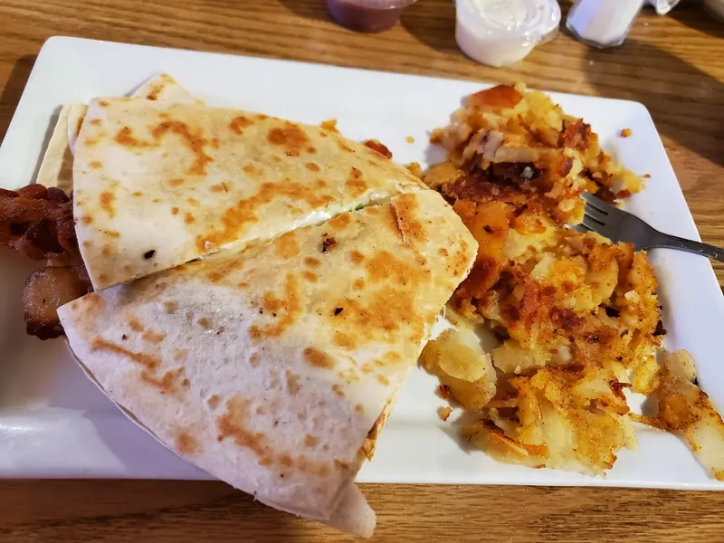 chicken quesadilla Daiva's Grille