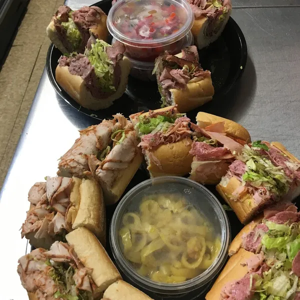 Sandwiches restaurants Haggerty Deli