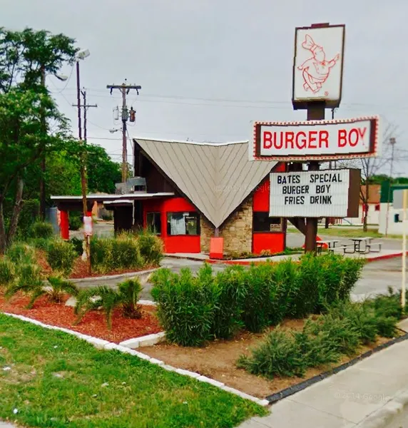 late night restaurants Burger Boy in St. Mary's Strip