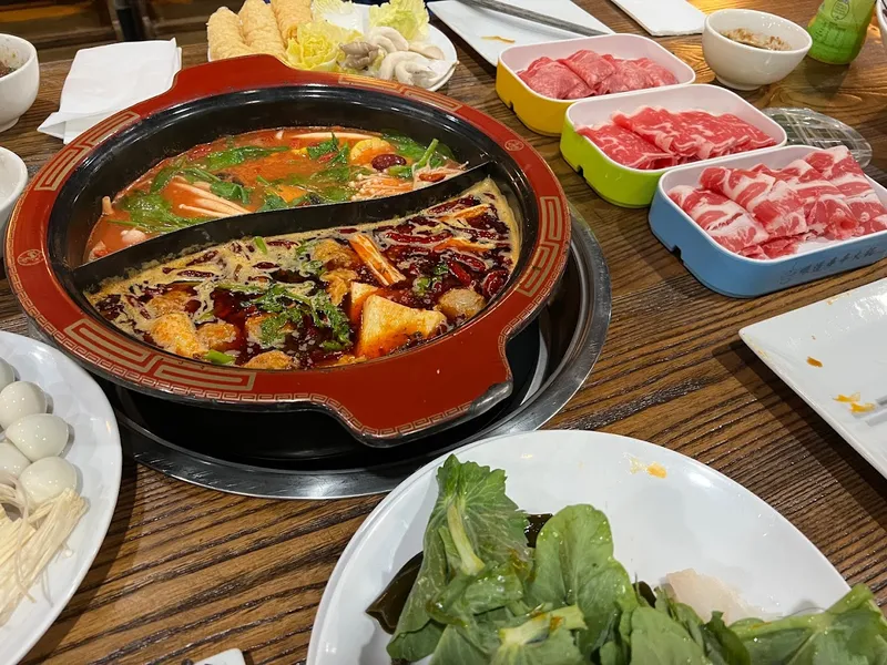 Paella Kungfu Hotpot in Chinatown