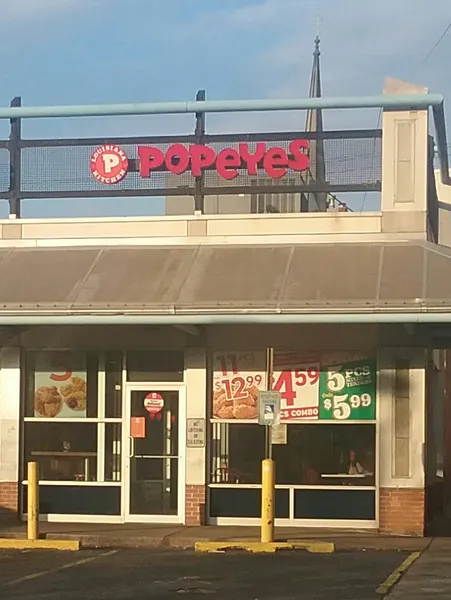 chicken wraps Popeyes Louisiana Kitchen