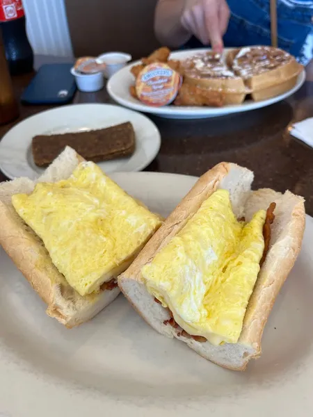 egg sandwich Spring Garden Restaurant in Northern Liberties