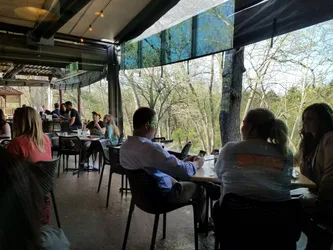 Top 15 restaurants in Oak Hill Austin