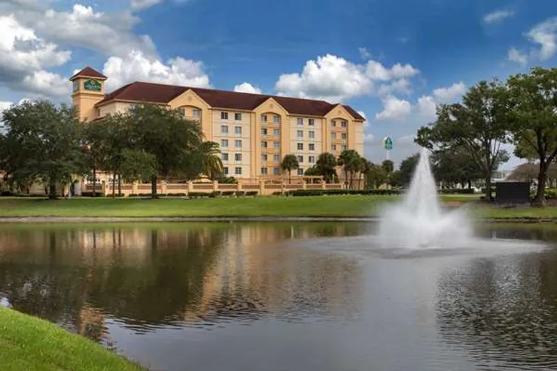 hotels La Quinta Inn & Suites by Wyndham Jacksonville Butler Blvd