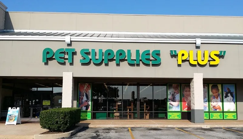 pet stores Pet Supplies Plus Austin - N Highway